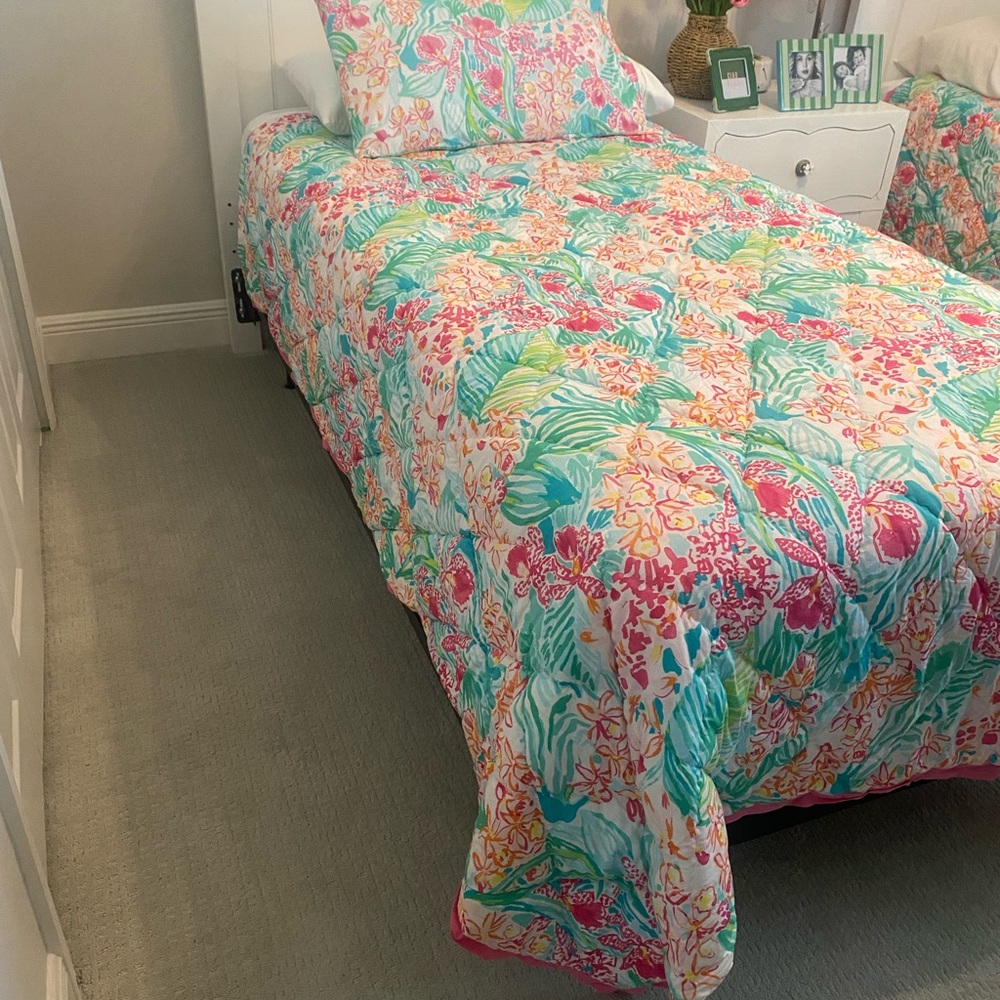 Lilly Pulitzer Orchid Reversible XL Twin comforters.